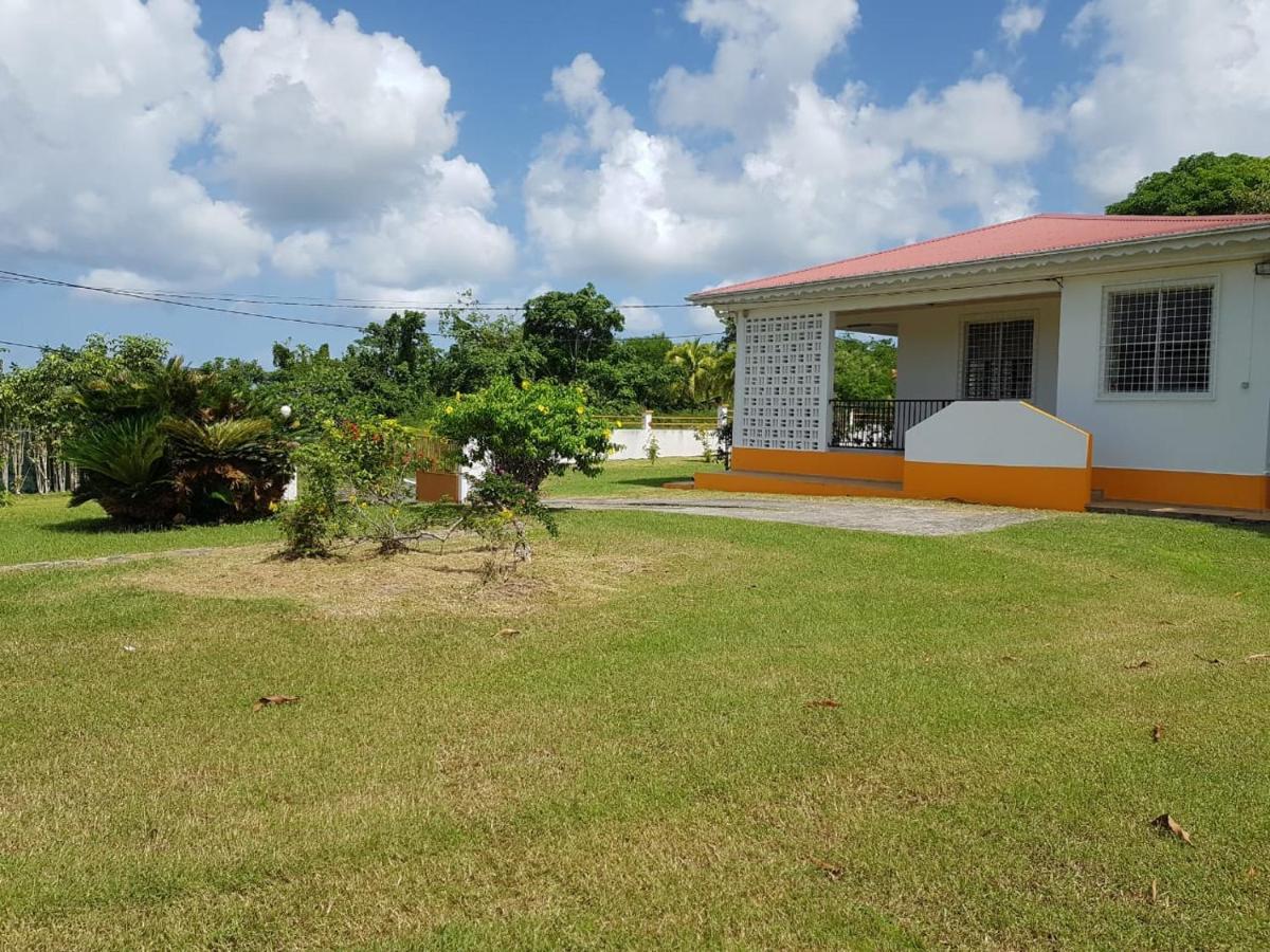 Villa Kaz A Faup à Grand-Bourg  Extérieur photo