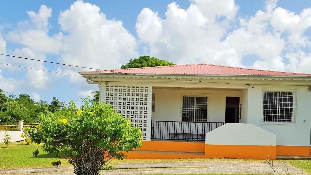 Villa Kaz A Faup à Grand-Bourg  Extérieur photo